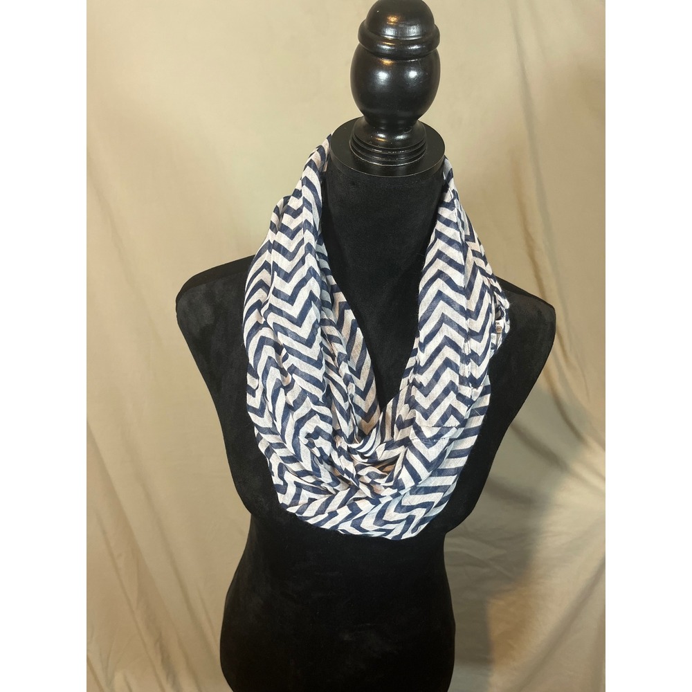 Unbranded Navy Blue White Chevron Zig Zag Lightweight Infinity Scarf Loop‎
